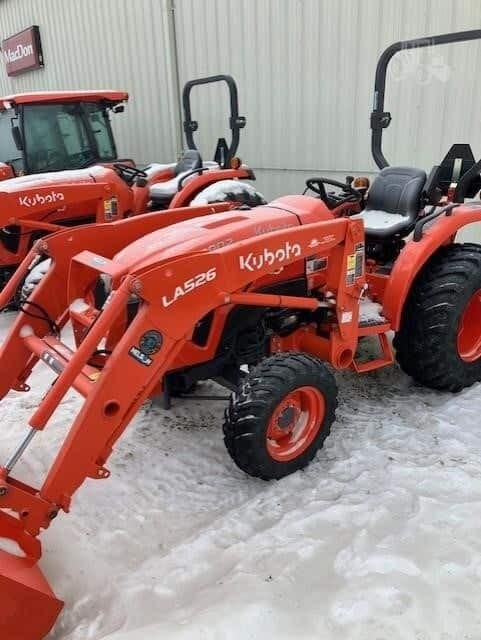 2023 KUBOTA L3902HST